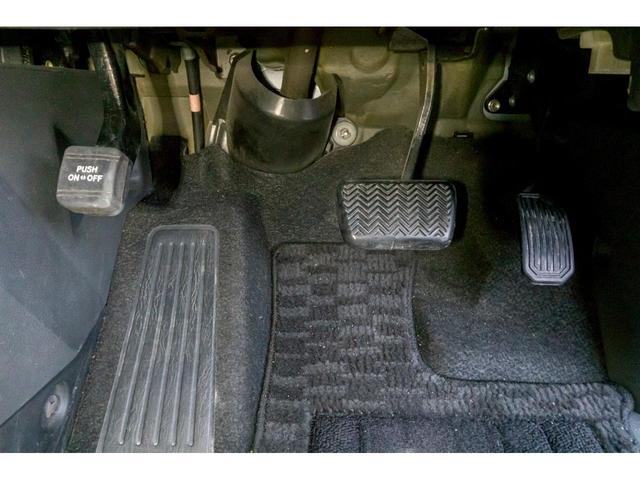 ヴォクシー ＺＳ　煌　ＨＤＤナビ　バックカメラ　パドルシフト　ＥＴＣ　両側パワースライドドア　プッシュスタート　スマートキー　１６インチアルミホイール　８人乗り（68枚目）