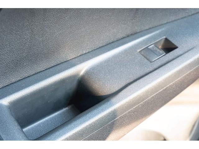 ラクティス G スマートストップセレクション 衝突安全ボディ スマートキー プッシュスタート ETC ドライブレコーダー ステアリングリモコン オートエアコン アイドリングストップ 盗難防止システム ABS ESC パワステ パワーウィンドウ(77枚目)