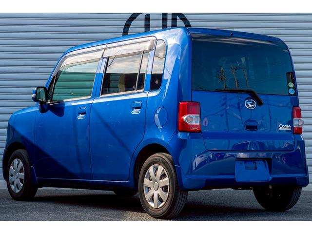 ムーヴコンテ Ｌ　リミテッド　純正オーディオ　パワーシート　シートリフター　オートエアコン　ヘッドライトレベライザー　アームレスト　パワーステアリング　パワーウインド　ＡＢＳ　電動格納ミラー　衝突安全ボディ　キーレスキー（5枚目）