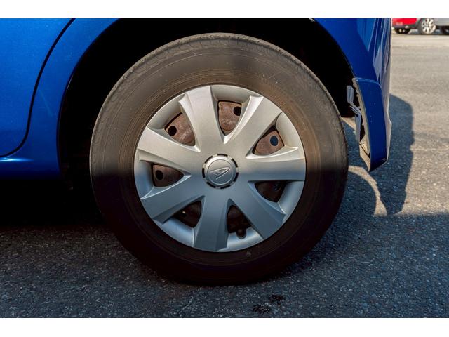 ムーヴコンテ Ｌ　リミテッド　純正オーディオ　パワーシート　シートリフター　オートエアコン　ヘッドライトレベライザー　アームレスト　パワーステアリング　パワーウインド　ＡＢＳ　電動格納ミラー　衝突安全ボディ　キーレスキー（31枚目）