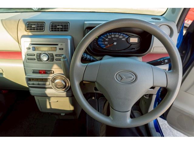 ムーヴコンテ Ｌ　リミテッド　純正オーディオ　パワーシート　シートリフター　オートエアコン　ヘッドライトレベライザー　アームレスト　パワーステアリング　パワーウインド　ＡＢＳ　電動格納ミラー　衝突安全ボディ　キーレスキー（35枚目）