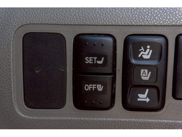 ムーヴコンテ Ｌ　リミテッド　純正オーディオ　パワーシート　シートリフター　オートエアコン　ヘッドライトレベライザー　アームレスト　パワーステアリング　パワーウインド　ＡＢＳ　電動格納ミラー　衝突安全ボディ　キーレスキー（45枚目）