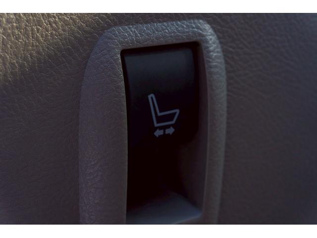 ムーヴコンテ Ｌ　リミテッド　純正オーディオ　パワーシート　シートリフター　オートエアコン　ヘッドライトレベライザー　アームレスト　パワーステアリング　パワーウインド　ＡＢＳ　電動格納ミラー　衝突安全ボディ　キーレスキー（49枚目）