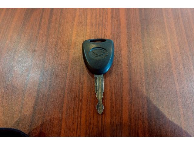 ムーヴコンテ Ｌ　リミテッド　純正オーディオ　パワーシート　シートリフター　オートエアコン　ヘッドライトレベライザー　アームレスト　パワーステアリング　パワーウインド　ＡＢＳ　電動格納ミラー　衝突安全ボディ　キーレスキー（66枚目）