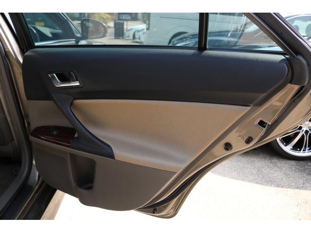 250G Fパッケージ G´s仕様 新品フルタップ車高調 新品19インチアルミ 新品タイヤ 4本出しマフラーカッター ナビ 地デジTV ビルトインETC HIDライト(40枚目)