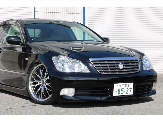 ロイヤルサルーン 後期モデル HDDナビ バックカメラ ETC エアロ 車高調 19インチアルミホイール HIDヘッドライト スマートキー(35枚目)