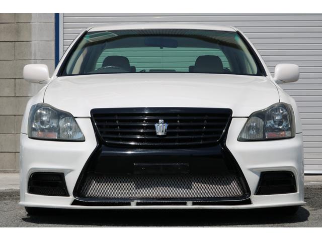 ロイヤルサルーン スピンドルエアロ RS-R車高調 社外アルミホイール HIDヘッドライト ETC レザー調シートカバー CD スマートキー パワーシート エアバック ABS 電動格納ミラー(8枚目)