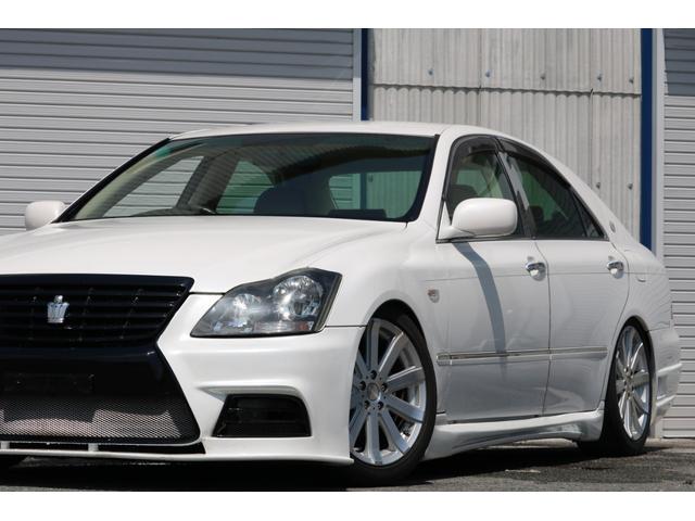 ロイヤルサルーン スピンドルエアロ RS-R車高調 社外アルミホイール HIDヘッドライト ETC レザー調シートカバー CD スマートキー パワーシート エアバック ABS 電動格納ミラー(24枚目)