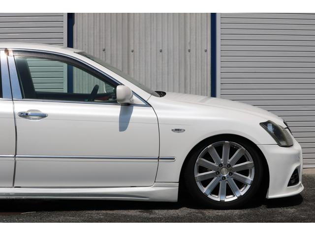 ロイヤルサルーン スピンドルエアロ RS-R車高調 社外アルミホイール HIDヘッドライト ETC レザー調シートカバー CD スマートキー パワーシート エアバック ABS 電動格納ミラー(30枚目)