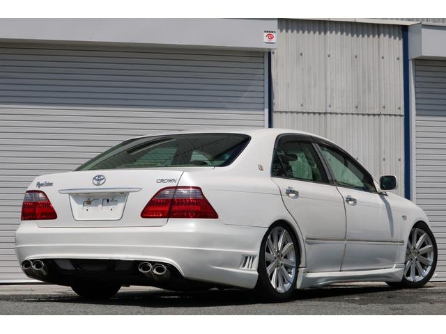 ロイヤルサルーン スピンドルエアロ RS-R車高調 社外アルミホイール HIDヘッドライト ETC レザー調シートカバー CD スマートキー パワーシート エアバック ABS 電動格納ミラー(79枚目)