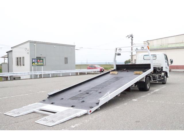積載車 ローダー 修復歴無し 無事故 上物メーカー 花見台 ラジコン付き 6速MT ウィンチ エアコン パワステ パワーウィンドウ(2枚目)
