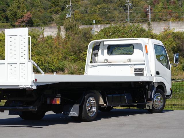 トヨエース 　積載車　ローダー　キャリアカー　ラジコン　極東開発フラトップ（フルフラット）　超ロング＆ワイド　ウィンチ　ＨＤＤナビ　ＥＴＣ　ＤＶＤ　　ＣＤ　左電動格納ミラー　エアコン　パワステ　パワーウィンドウ（46枚目）