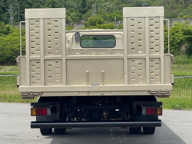エルフトラック 　積載車　ローダー　極東開発フラトップ（フルフラット）　超ロング＆ワイド　ラジコン（無線リモコン）付　６速ＭＴ　ターボ　ウィンチ　ＥＴＣ　メッキバンパー　エアコン　パワステ　パワーウィンドウ（10枚目）