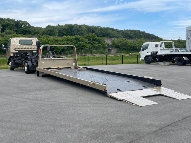 エルフトラック 　積載車　ローダー　極東開発フラトップ（フルフラット）　超ロング＆ワイド　ラジコン（無線リモコン）付　６速ＭＴ　ターボ　ウィンチ　ＥＴＣ　メッキバンパー　エアコン　パワステ　パワーウィンドウ（17枚目）