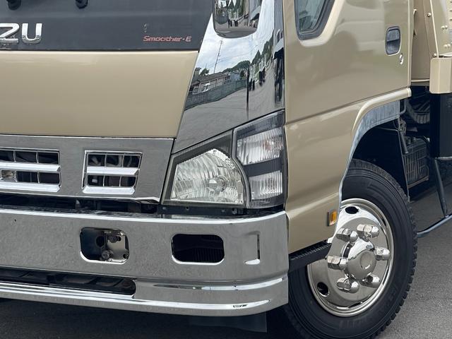 エルフトラック 　積載車　ローダー　極東開発フラトップ（フルフラット）　超ロング＆ワイド　ラジコン（無線リモコン）付　６速ＭＴ　ターボ　ウィンチ　ＥＴＣ　メッキバンパー　エアコン　パワステ　パワーウィンドウ（29枚目）
