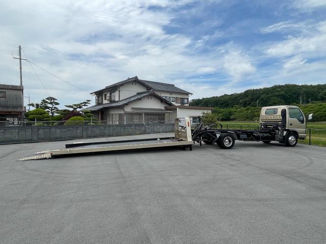 エルフトラック 　積載車　ローダー　極東開発フラトップ（フルフラット）　超ロング＆ワイド　ラジコン（無線リモコン）付　６速ＭＴ　ターボ　ウィンチ　ＥＴＣ　メッキバンパー　エアコン　パワステ　パワーウィンドウ（67枚目）