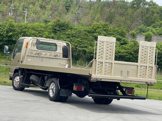 エルフトラック 　積載車　ローダー　極東開発フラトップ（フルフラット）　超ロング＆ワイド　ラジコン（無線リモコン）付　６速ＭＴ　ターボ　ウィンチ　ＥＴＣ　メッキバンパー　エアコン　パワステ　パワーウィンドウ（70枚目）