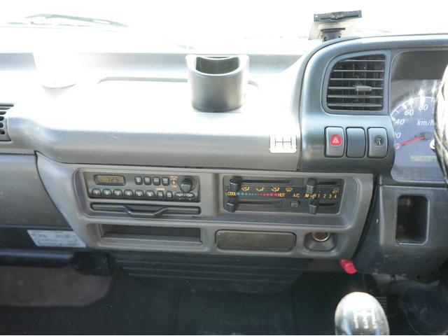 エルフトラック 　ＵＮＩＣ　ユニッククレーン　３段クレーン　ＵＲ－Ｖ２６３Ｋ　車検付き　フックイン　　５速ＭＴ　ＥＴＣ　集中ドアロック　パワステ　エアコン　パワーウィンドウ　３人乗り　ディーゼル（8枚目）