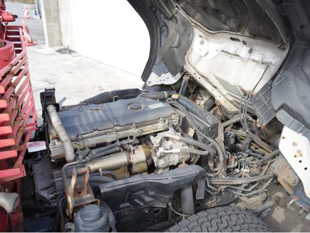 エルフトラック 　ＵＮＩＣ　ユニッククレーン　３段クレーン　ＵＲ－Ｖ２６３Ｋ　車検付き　フックイン　　５速ＭＴ　ＥＴＣ　集中ドアロック　パワステ　エアコン　パワーウィンドウ　３人乗り　ディーゼル（14枚目）