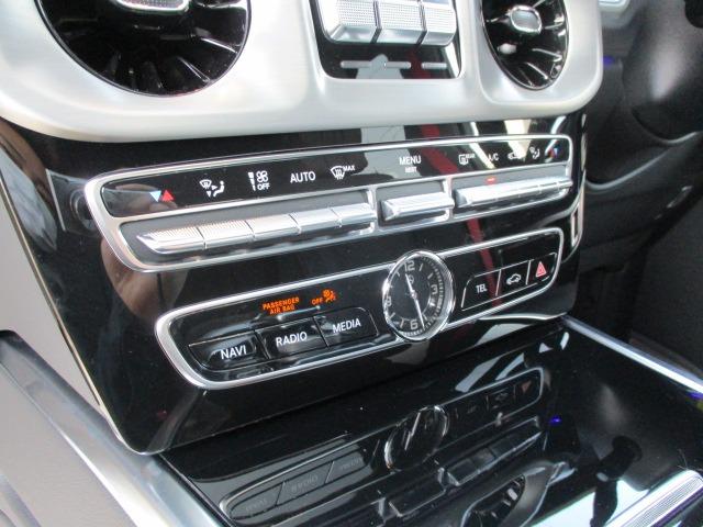 G400d AMGライン ラグジュアリーパッケージ 委託販売車両 アダプティブダンピング 走行900km ワンオーナー 禁煙車 G400d 新色オリパスホワイト新車保障継承(32枚目)