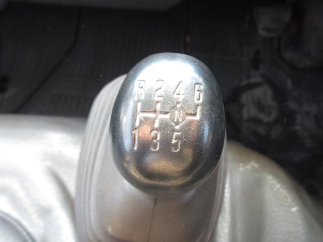 エルフトラック 　３．０ディーゼルターボ　高床　高所作業車　車検１年付　高所作業車　ＥＴＣ　キーレス（32枚目）