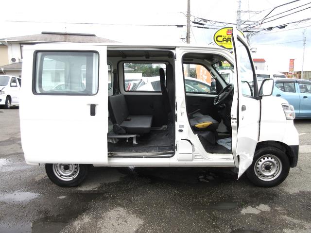ハイゼットカーゴ スペシャル　車検２年付　５ＭＴ　ＥＴＣ　Ａスト（4枚目）