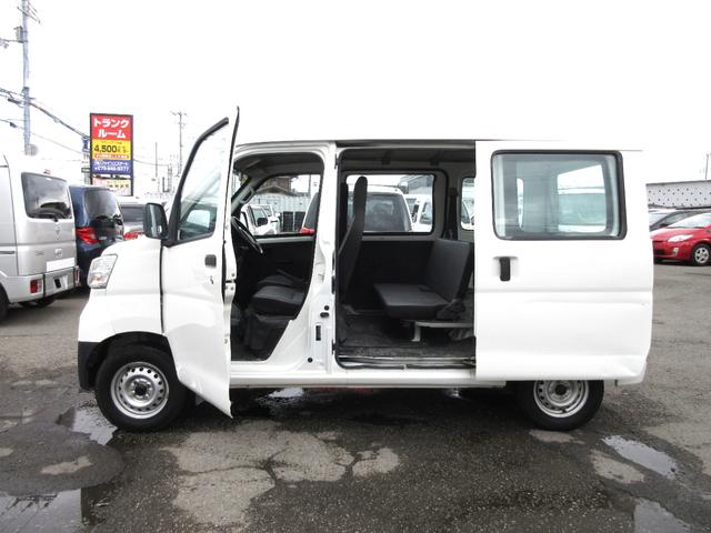 ハイゼットカーゴ スペシャル　車検２年付　５ＭＴ　ＥＴＣ　Ａスト（5枚目）