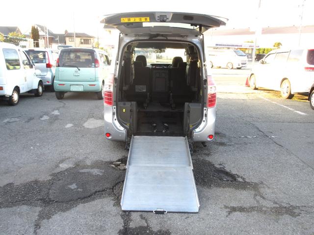 ノア 2.0X-LウェルキャブスロープII3rdシート付 車検2年付 スローパー ナビTV キーレス ETC(5枚目)