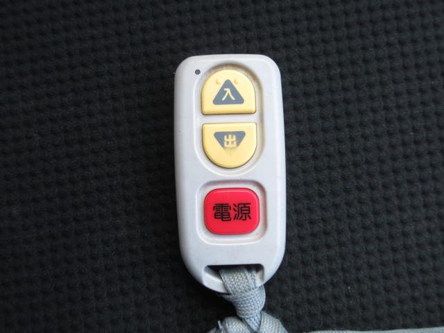 ノア 2.0X-LウェルキャブスロープII3rdシート付 車検2年付 スローパー ナビTV キーレス ETC(11枚目)