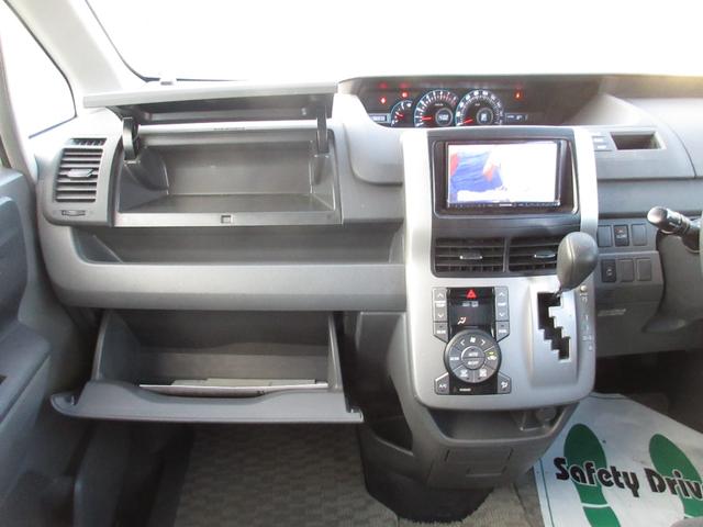 ノア 2.0X-LウェルキャブスロープII3rdシート付 車検2年付 スローパー ナビTV キーレス ETC(30枚目)