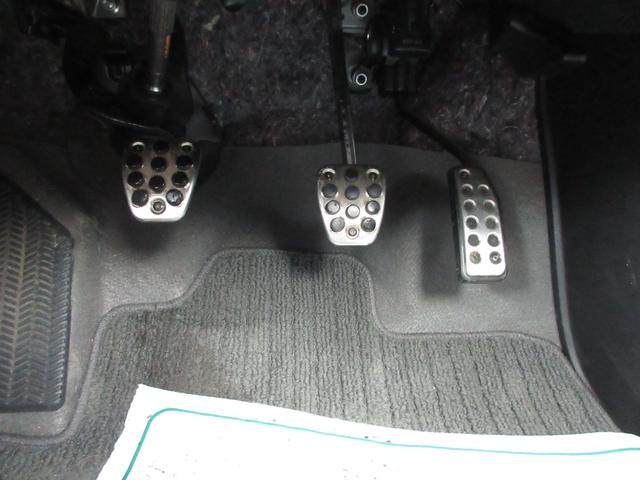 ＣＲ－Ｚ α　車検２年付　６ＭＴ　ナビＢカメＴＶ　ＥＴＣ　スマキー　車高調　外マフラーＡＷ（27枚目）