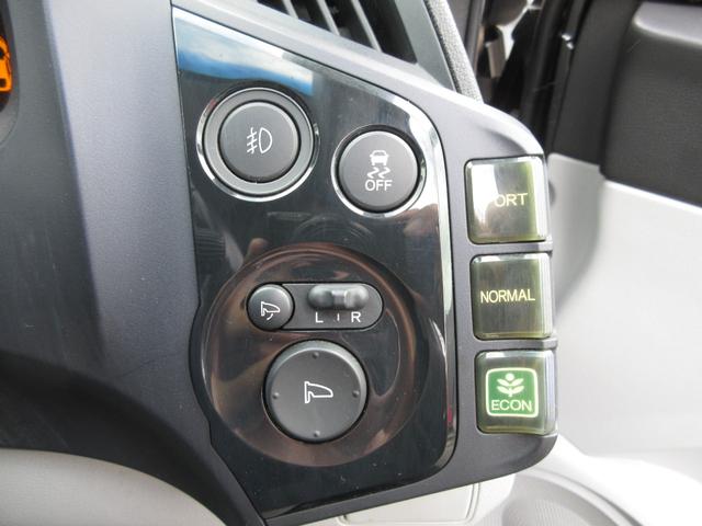 ＣＲ－Ｚ α　車検２年付　６ＭＴ　ナビＢカメＴＶ　ＥＴＣ　スマキー　車高調　外マフラーＡＷ（32枚目）