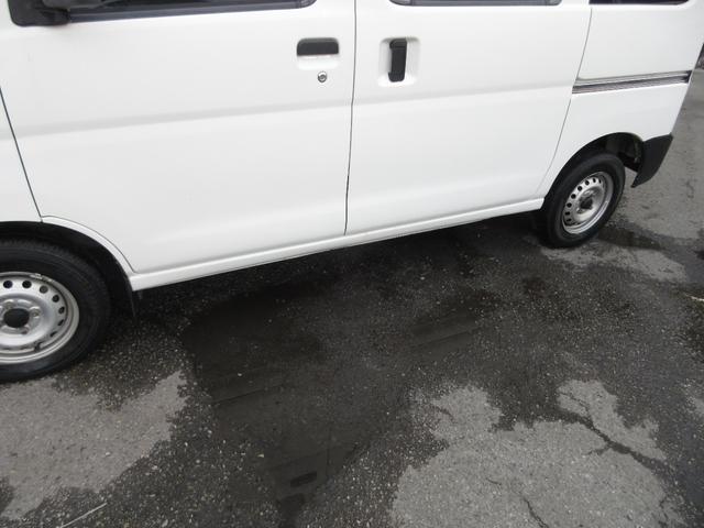ハイゼットカーゴ スペシャル　車検２年付　５ＭＴ　ＡＣ　ＰＳ（32枚目）