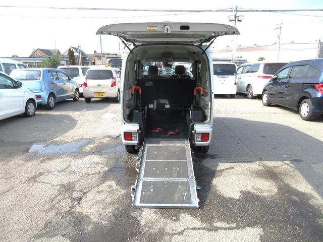 ＮＶ１００クリッパーリオ 　６６０チェアキャブ　ハイルーフ　車検２年付　スローパー　ターボ　衝軽Ｂ　スマキー（6枚目）