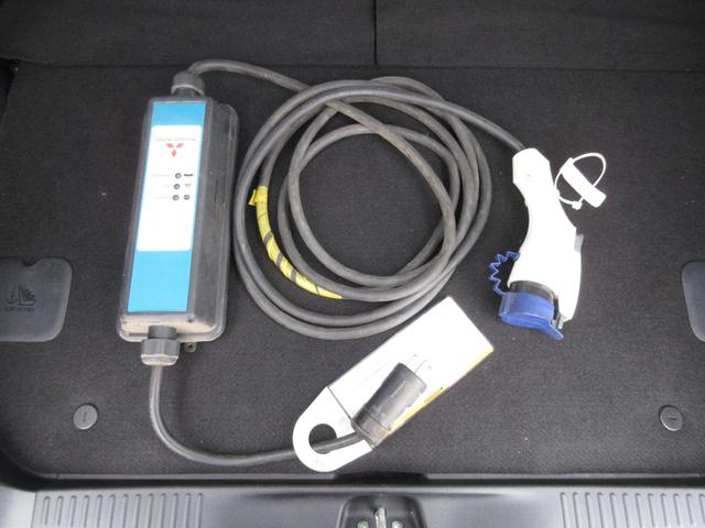 アイミーブ Ｘ　車検２年付　ナビ　スマキー　充電ケーブル（22枚目）