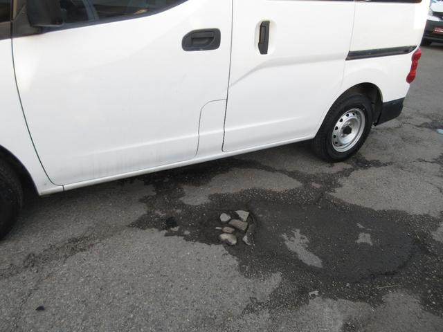 NV200バネットバン VX 車検1年付 キーレス Dレコ(31枚目)