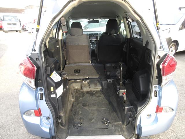 ラクティス G 1.5Gウェルキャブ 車イス仕様車Iリア席付 車検2年付 スローパー ナビ Bカメ ETC キーレス(9枚目)