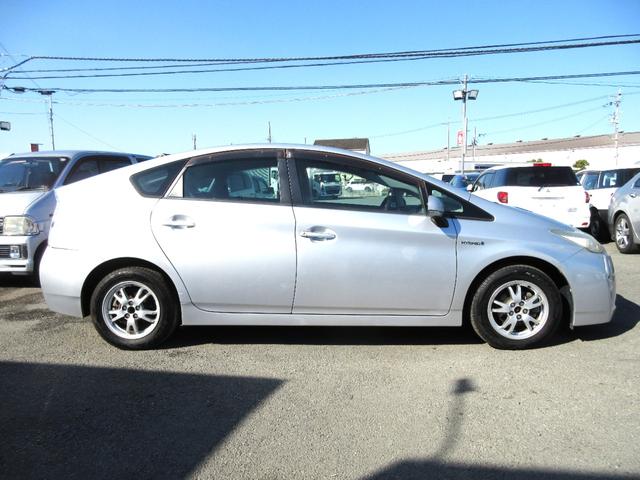 プリウス Ｌ　検０９．４　ナビＴＶ　ＥＴＣ　スマキー（4枚目）