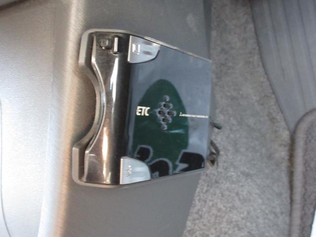 プリウス Ｌ　検０９．４　ナビＴＶ　ＥＴＣ　スマキー（23枚目）