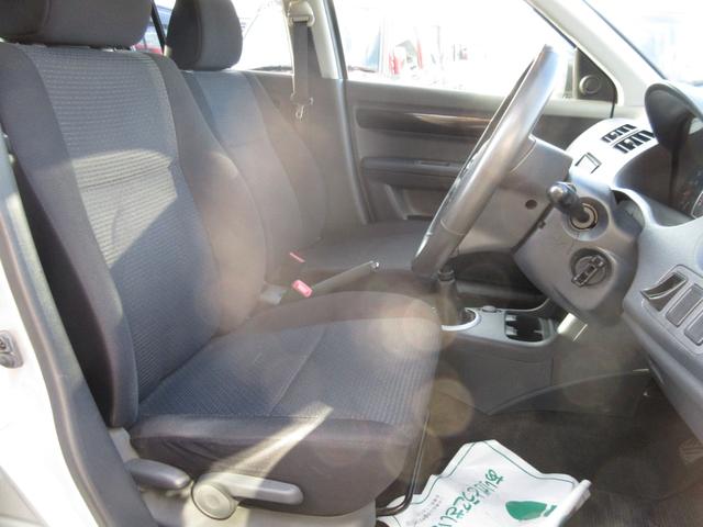 スイフト １．３ＸＧ　Ｌパッケージ　車検２年付　５ＭＴ　ナビＴＶ　スマキー　ＥＴＣ（13枚目）