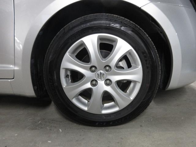 スイフト １．３ＸＧ　Ｌパッケージ　車検２年付　５ＭＴ　ナビＴＶ　スマキー　ＥＴＣ（20枚目）