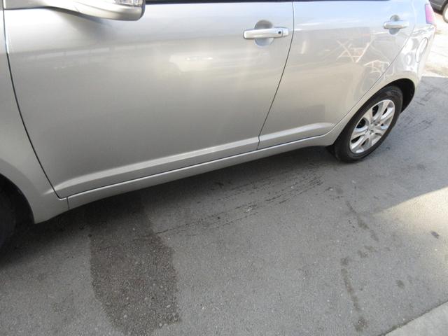 スイフト １．３ＸＧ　Ｌパッケージ　車検２年付　５ＭＴ　ナビＴＶ　スマキー　ＥＴＣ（33枚目）