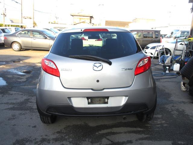 デミオ 13C 車検2年付 5MT ナビ キーレス ETC(3枚目)