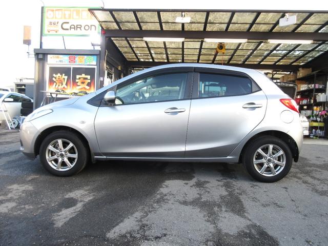 デミオ 13C 車検2年付 5MT ナビ キーレス ETC(5枚目)