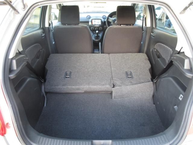 デミオ 13C 車検2年付 5MT ナビ キーレス ETC(19枚目)