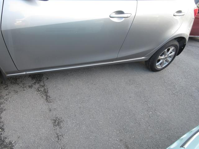 デミオ 13C 車検2年付 5MT ナビ キーレス ETC(31枚目)