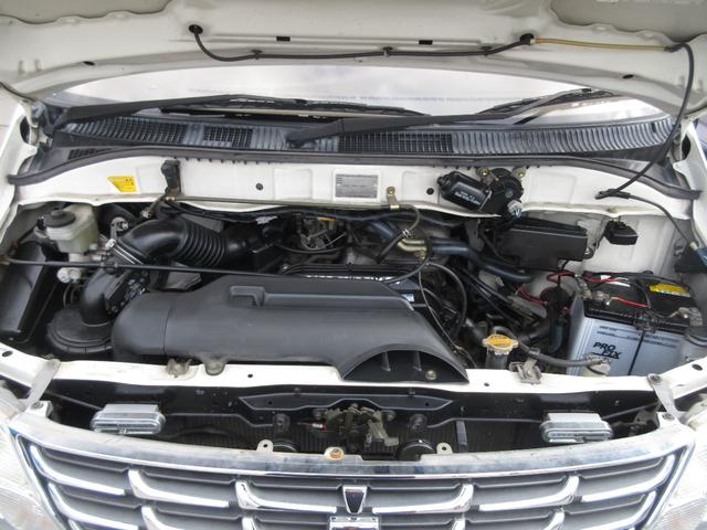 グランドハイエース リミテッド　エクセレントエディション　車検２年付　ナビＴＶ　キーレス　Ｂカメ　Ｓルーフ　ＥＴＣ（17枚目）