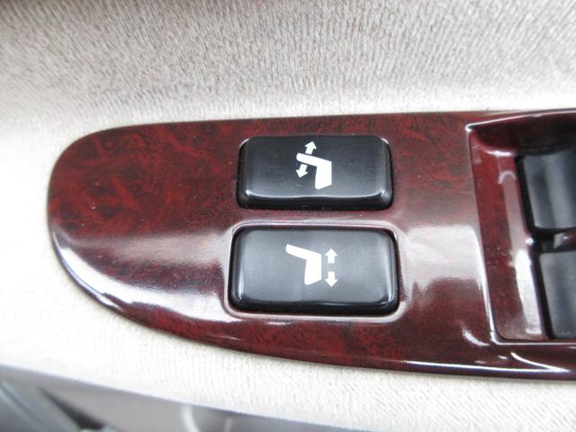 グランドハイエース リミテッド　エクセレントエディション　車検２年付　ナビＴＶ　キーレス　Ｂカメ　Ｓルーフ　ＥＴＣ（36枚目）