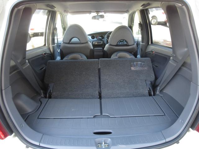 ＹＲＶ ターボ　車検２年付　ターボ　キーレス　外ＡＷ（19枚目）