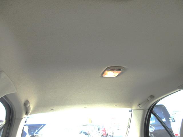 【カークリーニング】お客様に気持ちよく見ていただきたいので仕入れと納車のタイミングで２度、内外装のクリーニングを実施しております☆